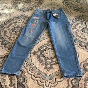 Boohoo mom jeans